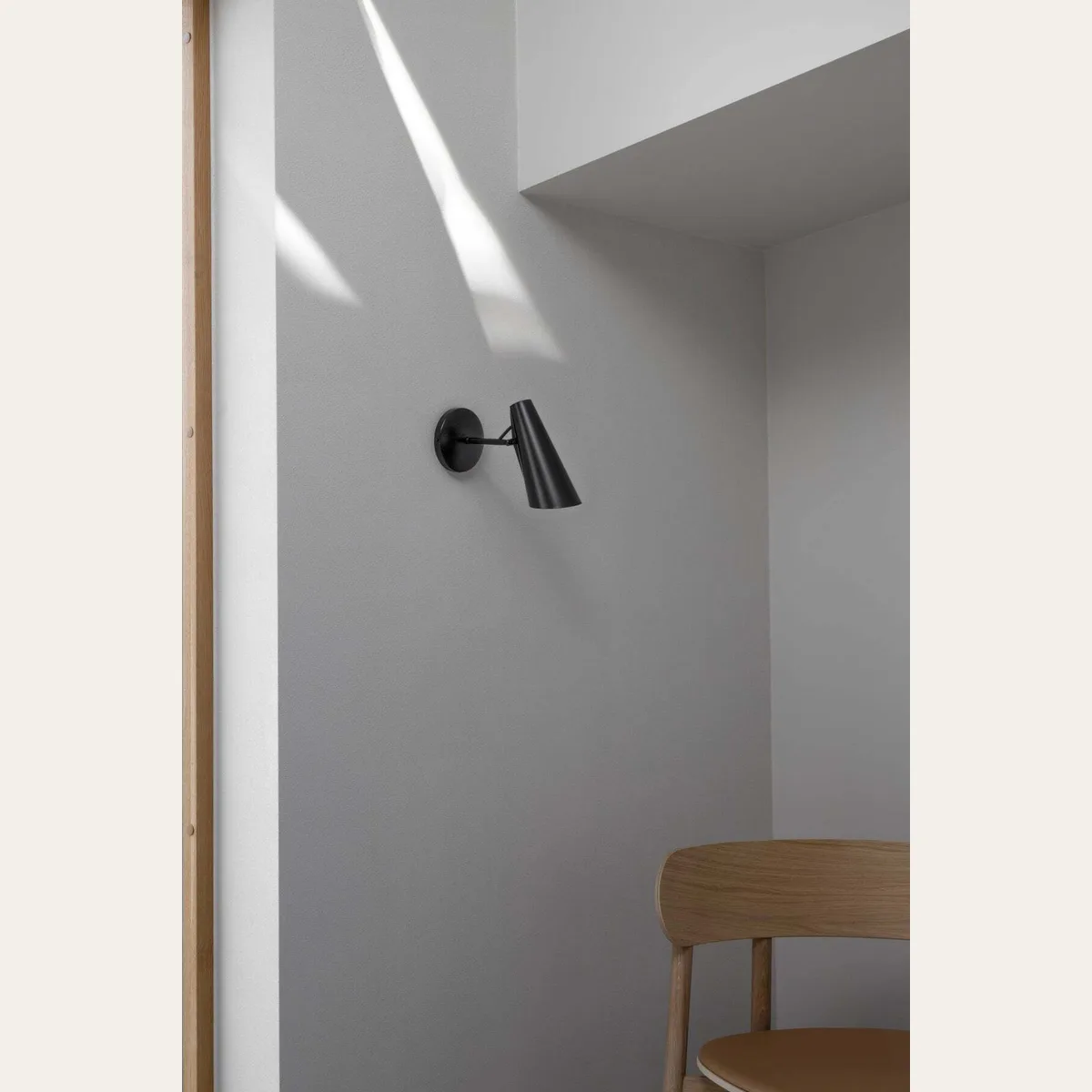 Birdy wall short