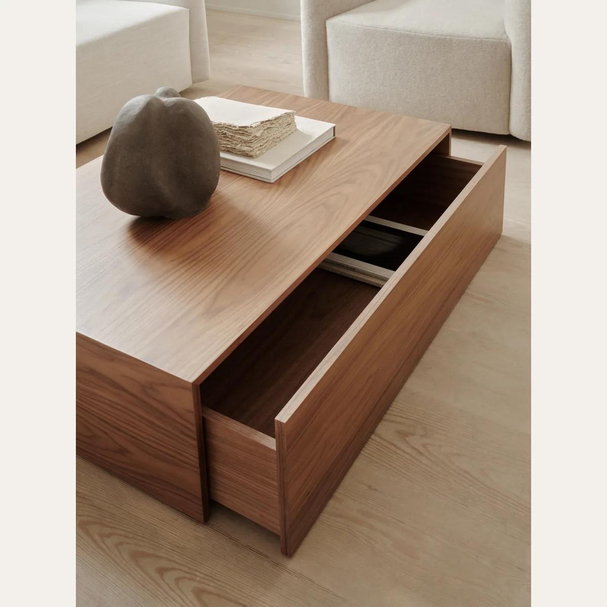 Mass Coffee Table High w. Drawer