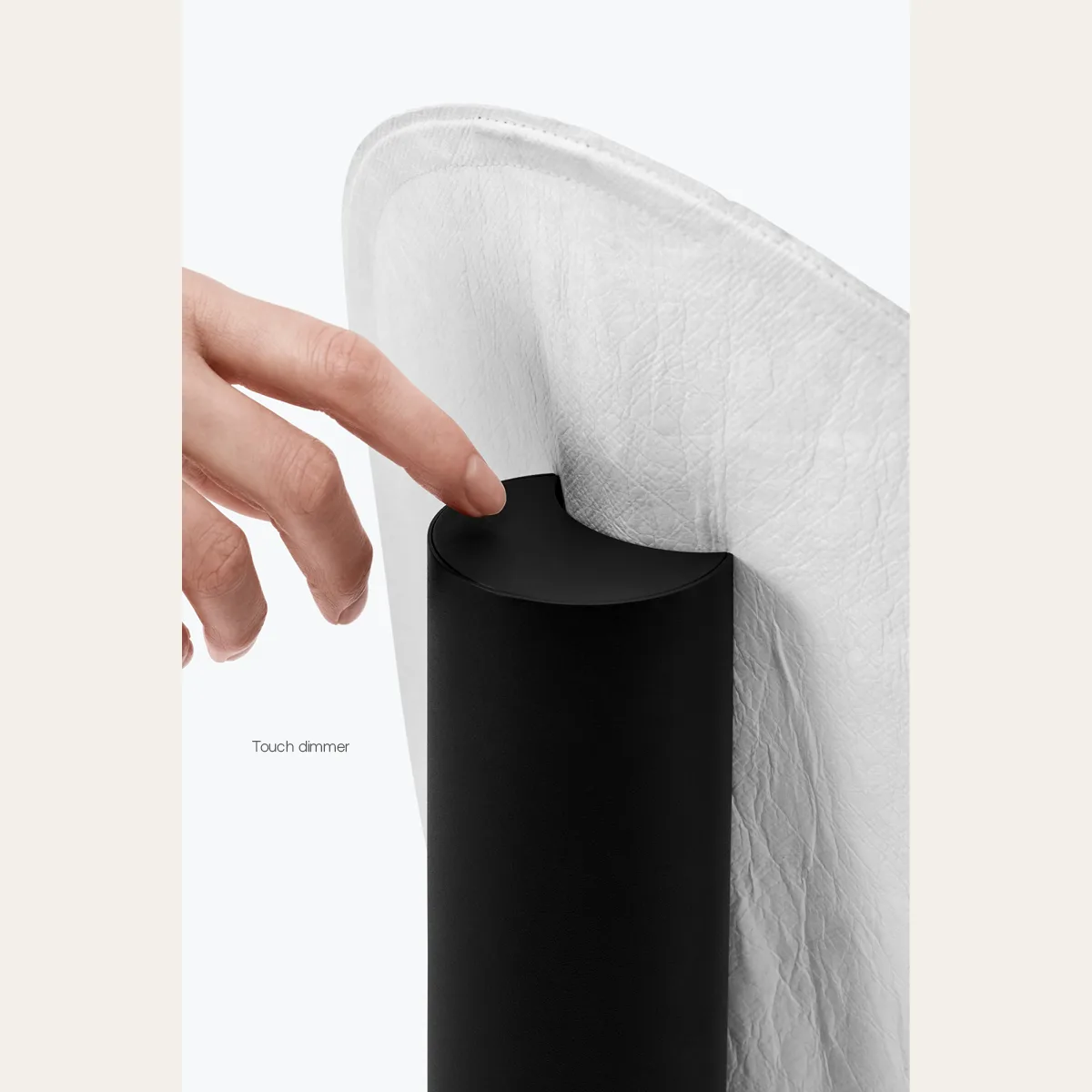 Настольный светильник New Works Tense Portable Table Lamp