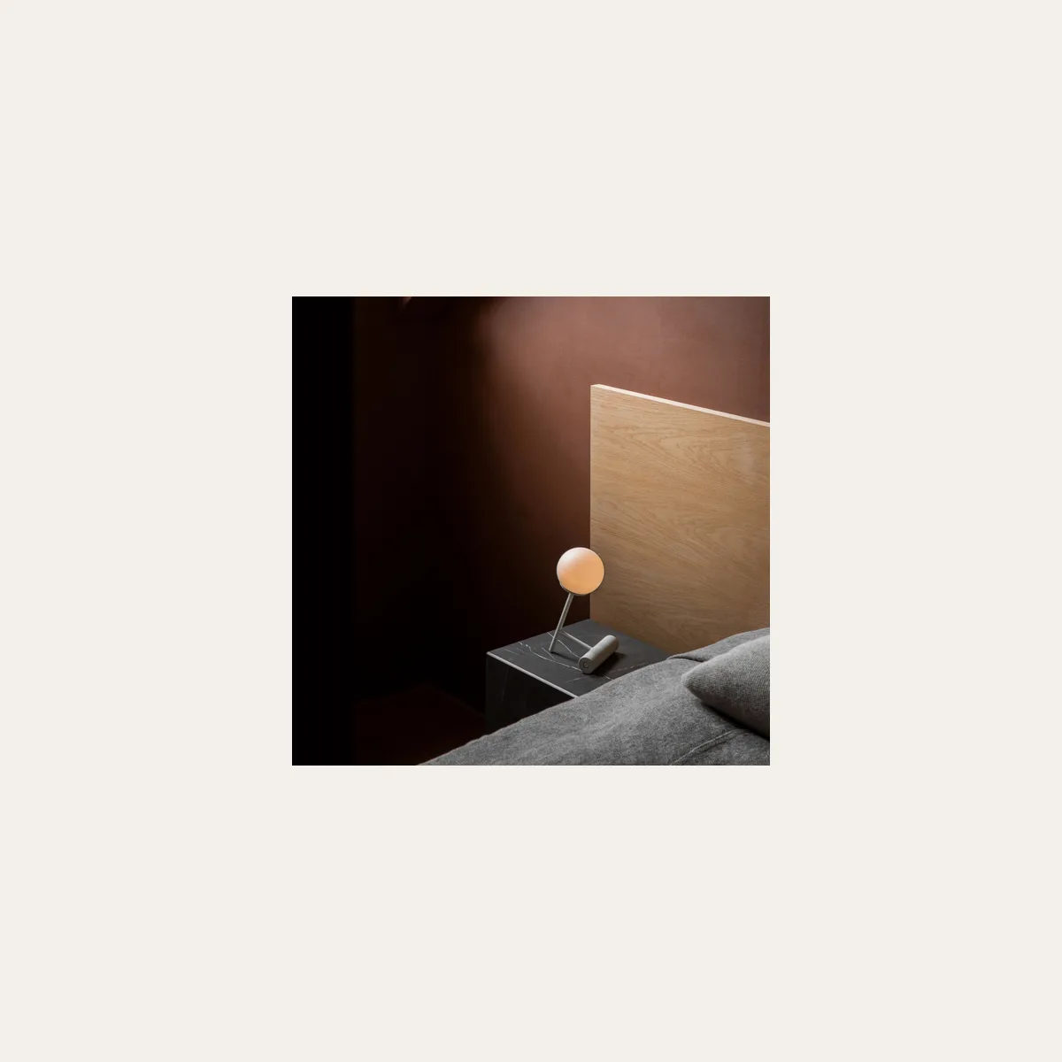 Настольный светильник MENU Phare Table Lamp