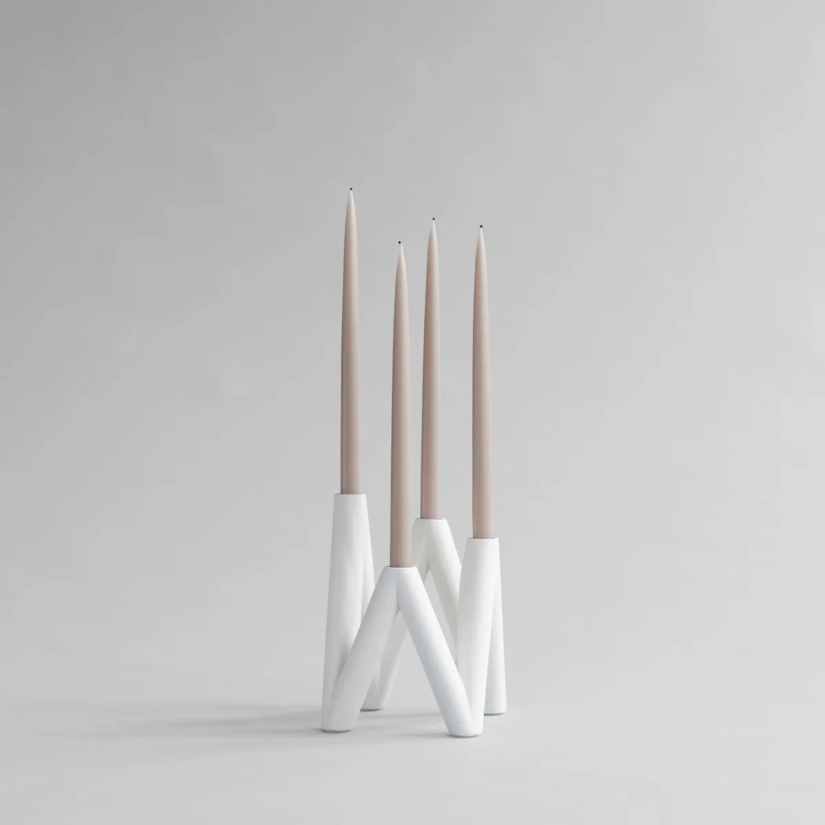 W Candle Holder Bone White