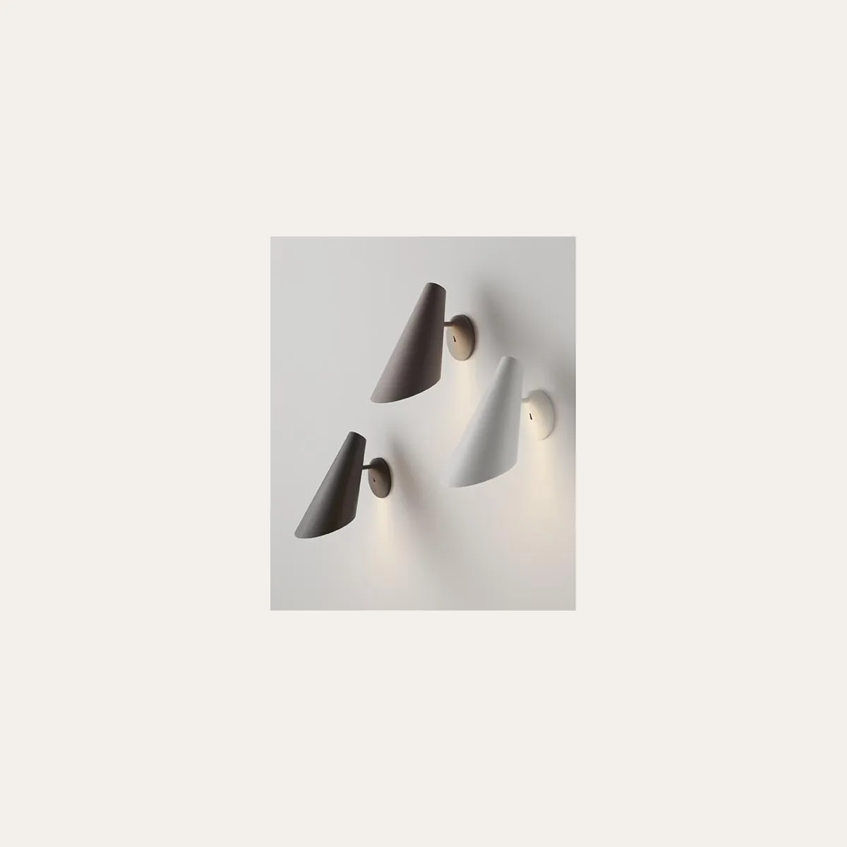 Настенный светильник Vibia I.Cono