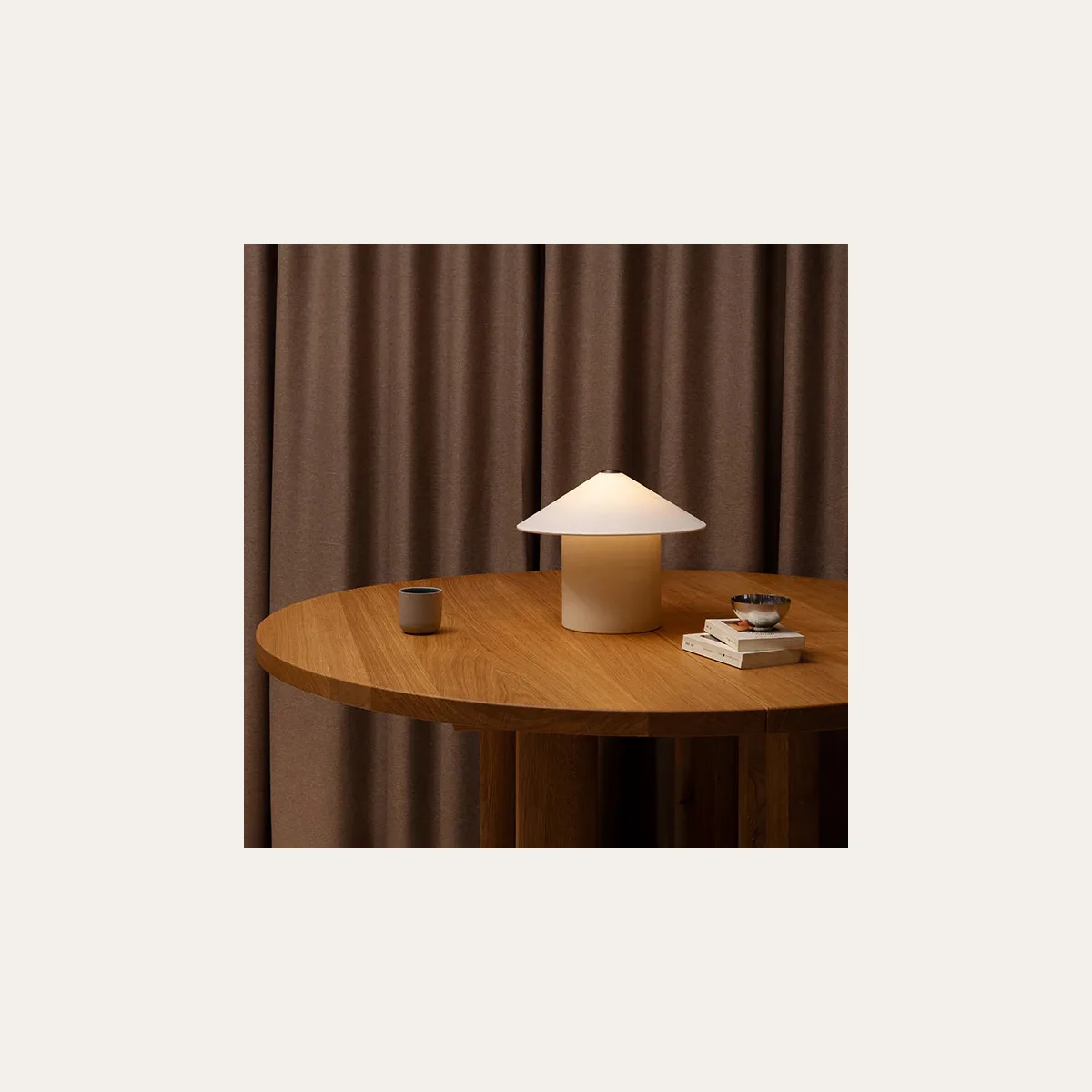 Fute table 350