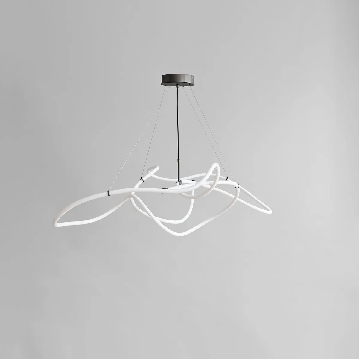 Люстра 101 COPENHAGEN Ghost Chandelier, Big