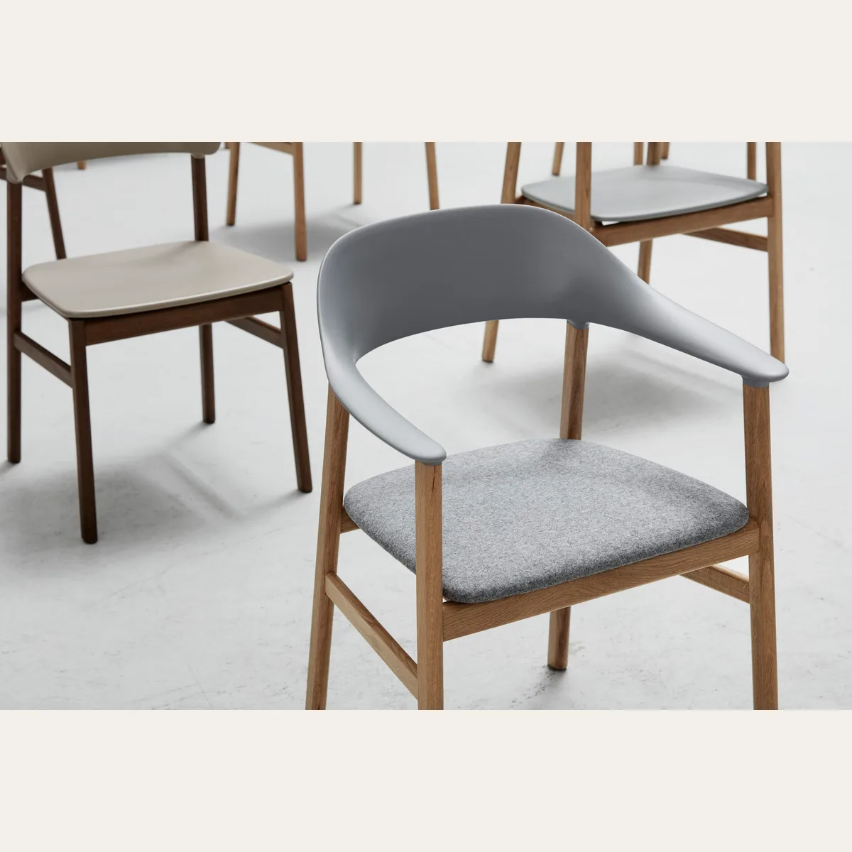 Стул Normann Copenhagen Herit