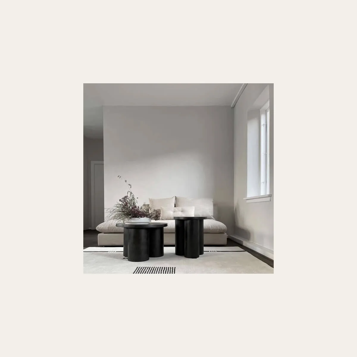 Журнальный столик 101 Copenhagen Big Foot Table