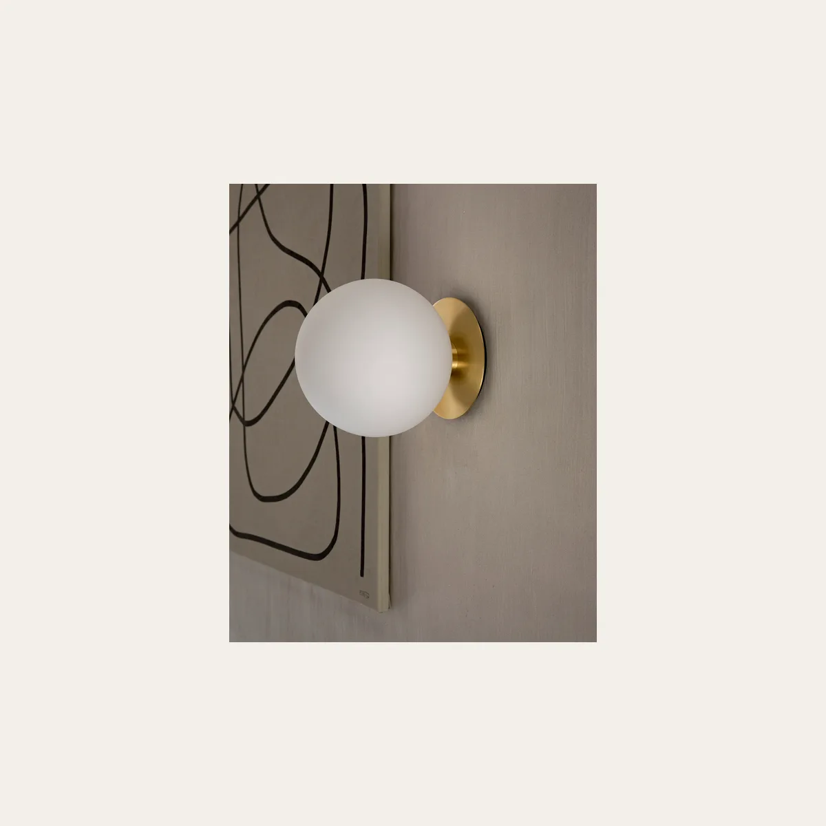Настенный светильник MENU TR Bulb