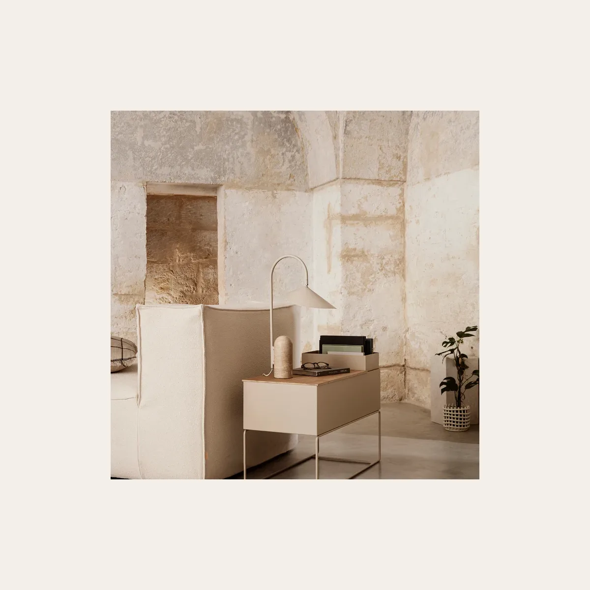 Настольный светильник Ferm Living Arum