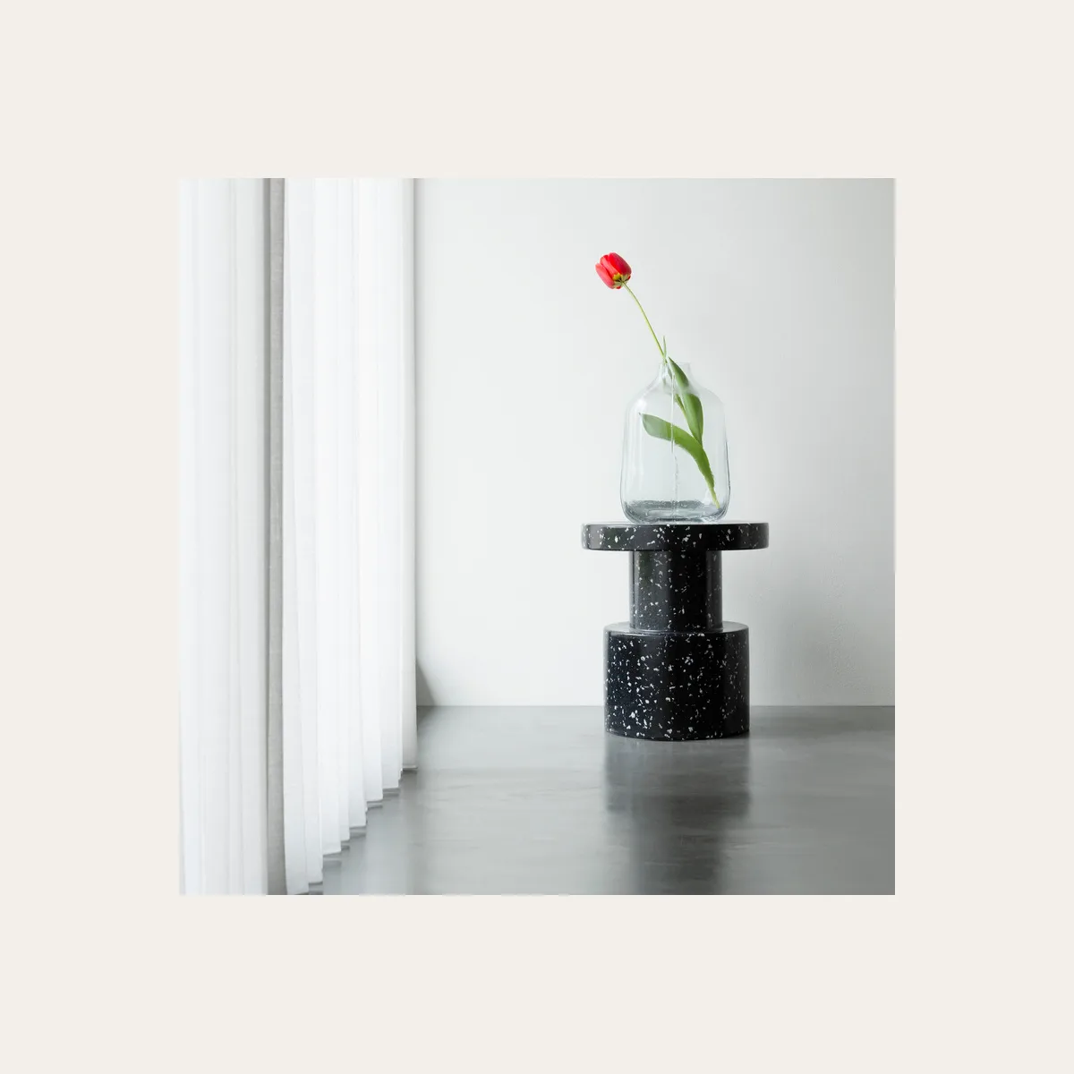 Журнальный столик Normann Copenhagen Bit