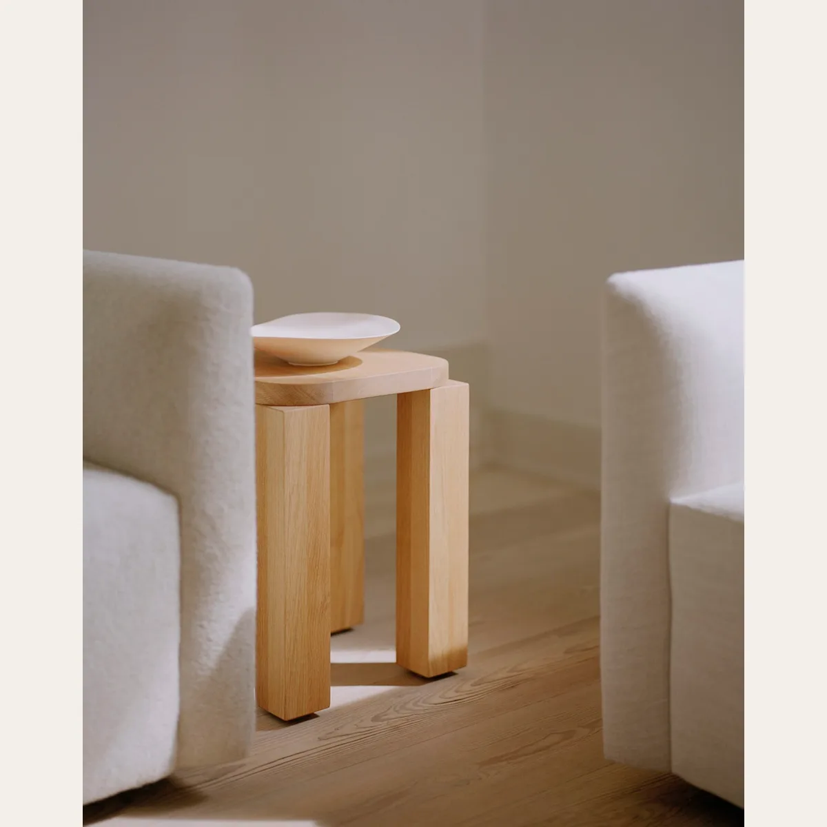 Atlas Stool