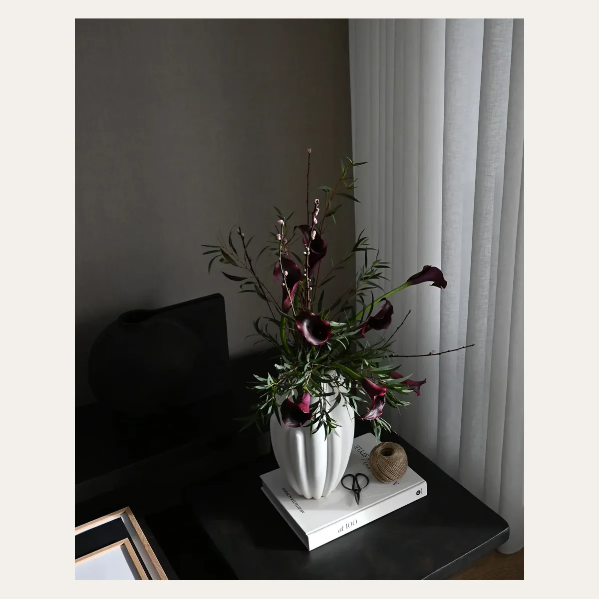 Ваза 101 COPENHAGEN Bloom Vase Slim, Mini - Bone White