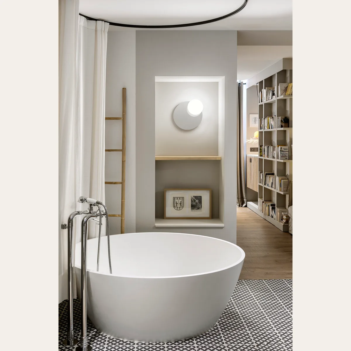Circ Mirror
