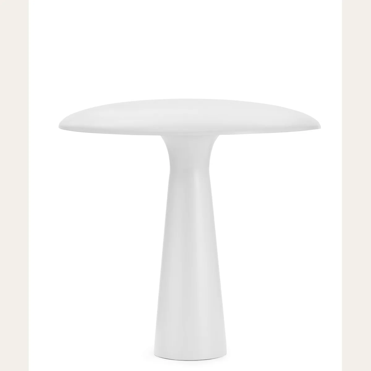 Настольный светильник Normann Copenhagen Shelter
