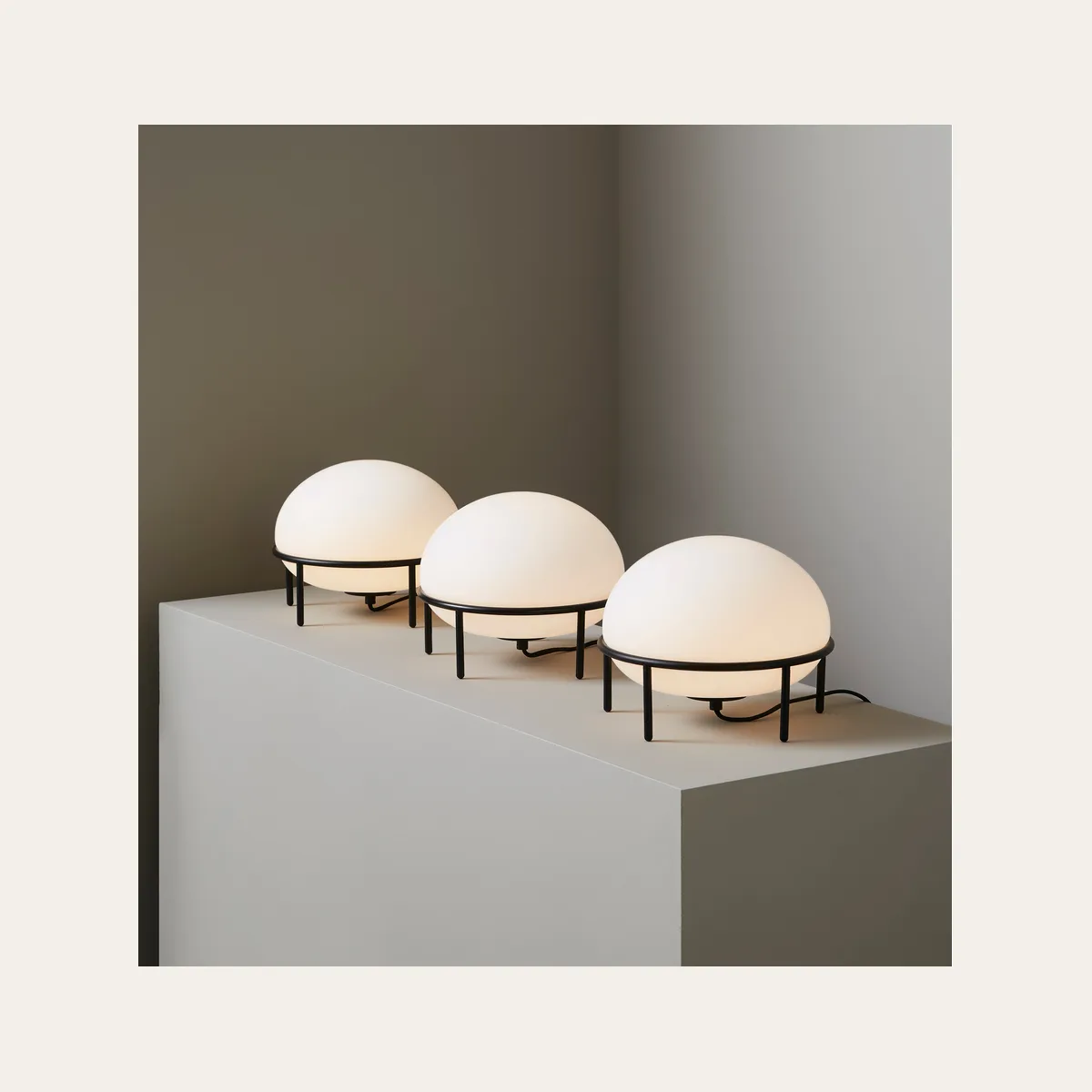 Настольный светильник WOUD Pump table lamp