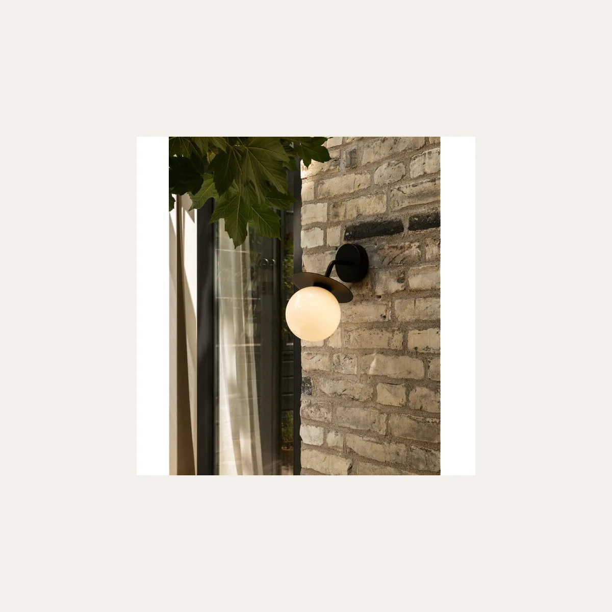 Liila Wall Outdoor