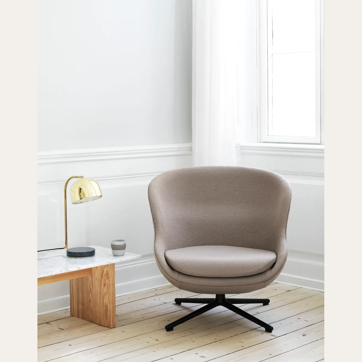 Настольный светильник Normann Copenhagen Grant