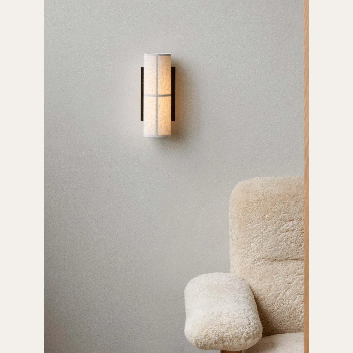 Hashira Wall Lamp