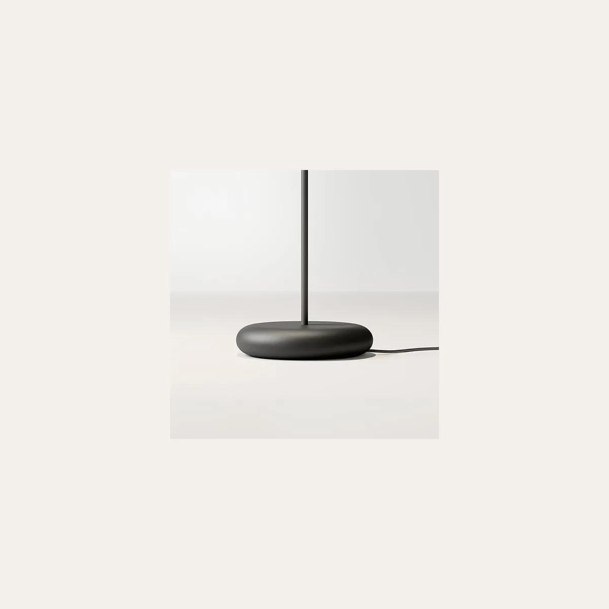 Напольный светильник Pin Vibia