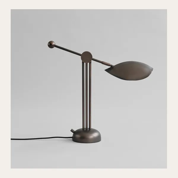 Stingray Table Lamp