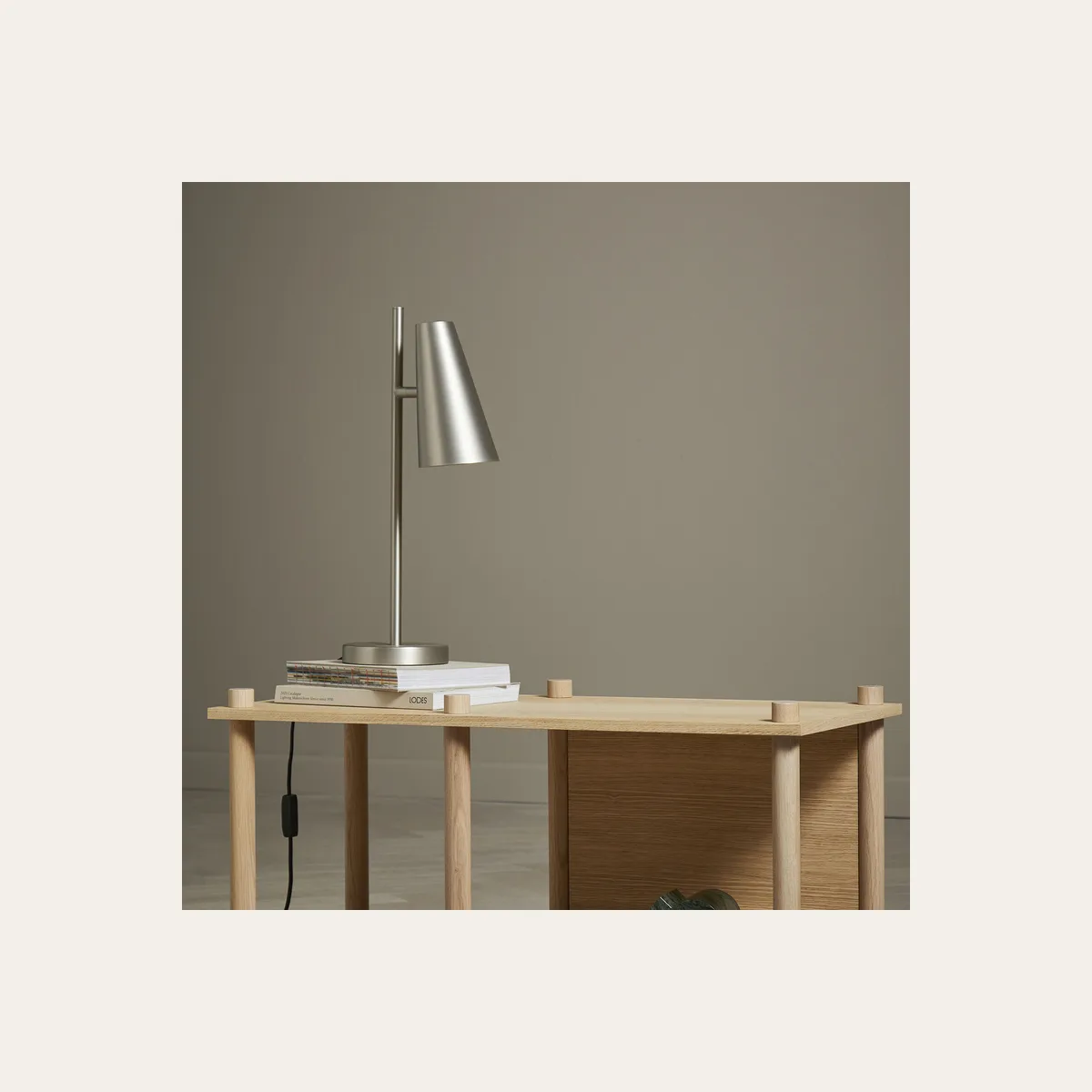 Cono table lamp