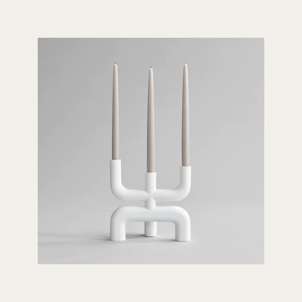 Подсвечник 101 COPENHAGEN Cobra Candle Holder Bone White