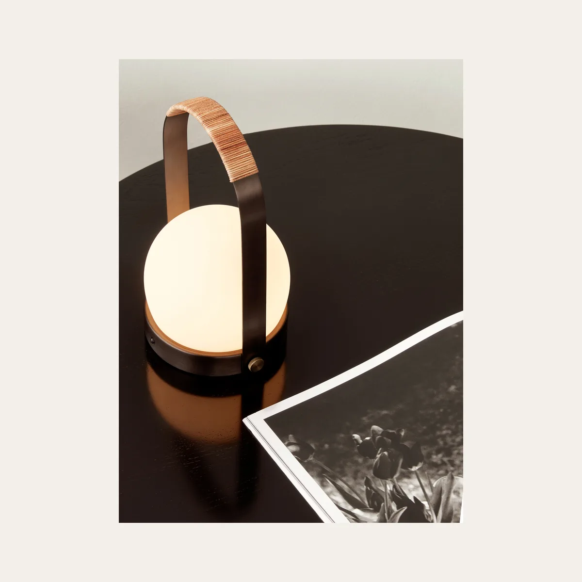 Настольный светильник MENU Carrie Table Lamp