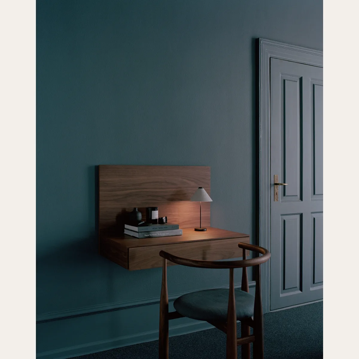 Tana Wall Mounted Desk