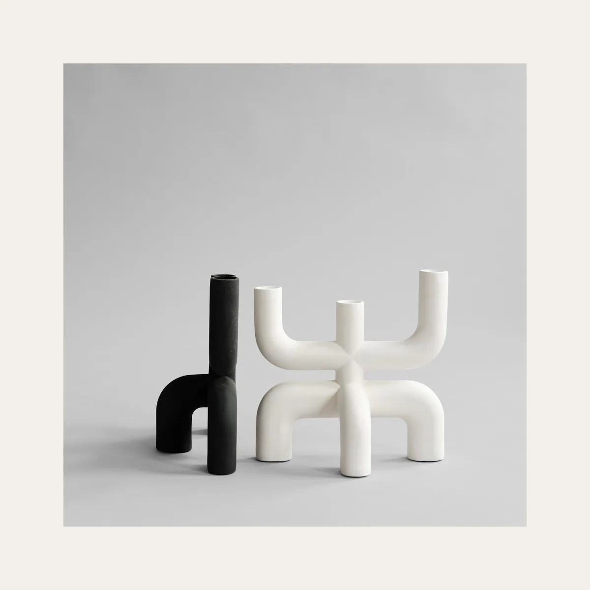 Подсвечник 101 COPENHAGEN Cobra Candle Holder Bone White