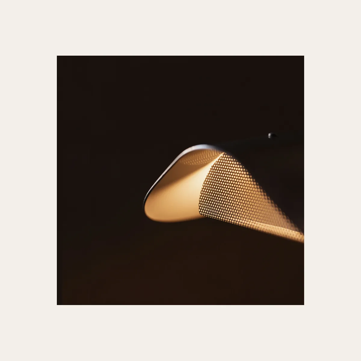 Wing Table Lamp