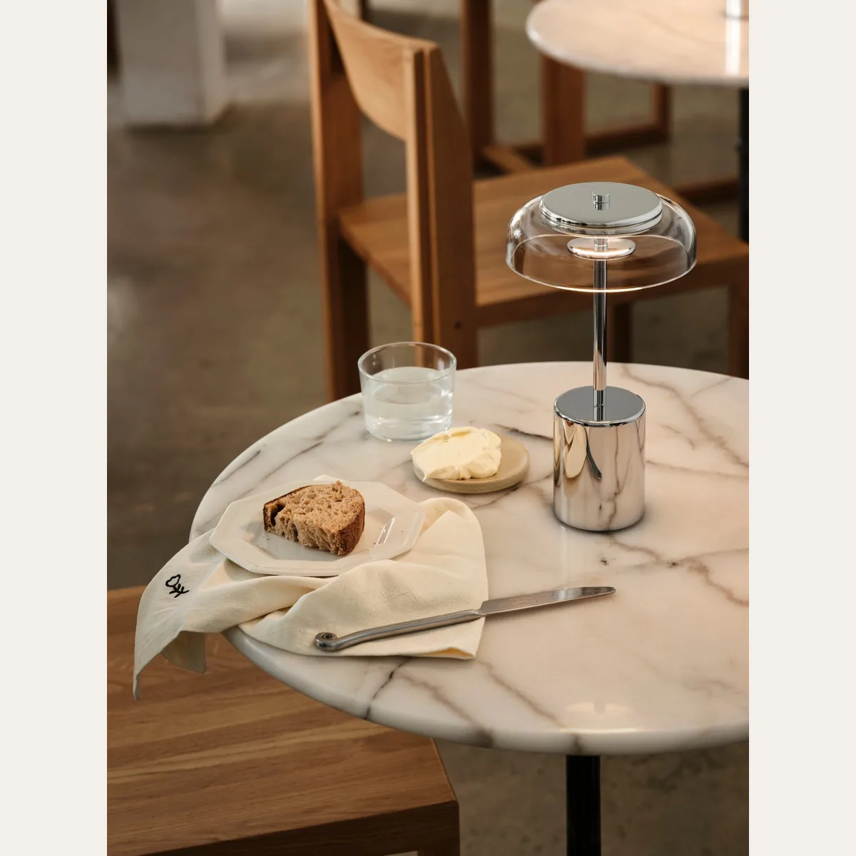 Blossi Table Mini Portable