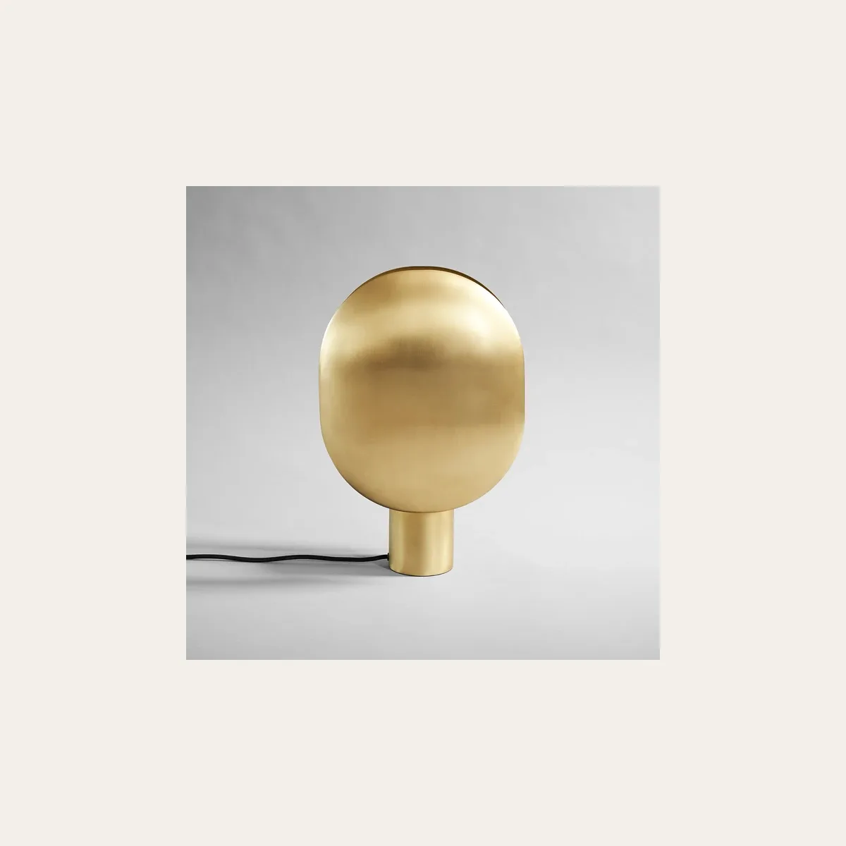 Clam Table Lamp