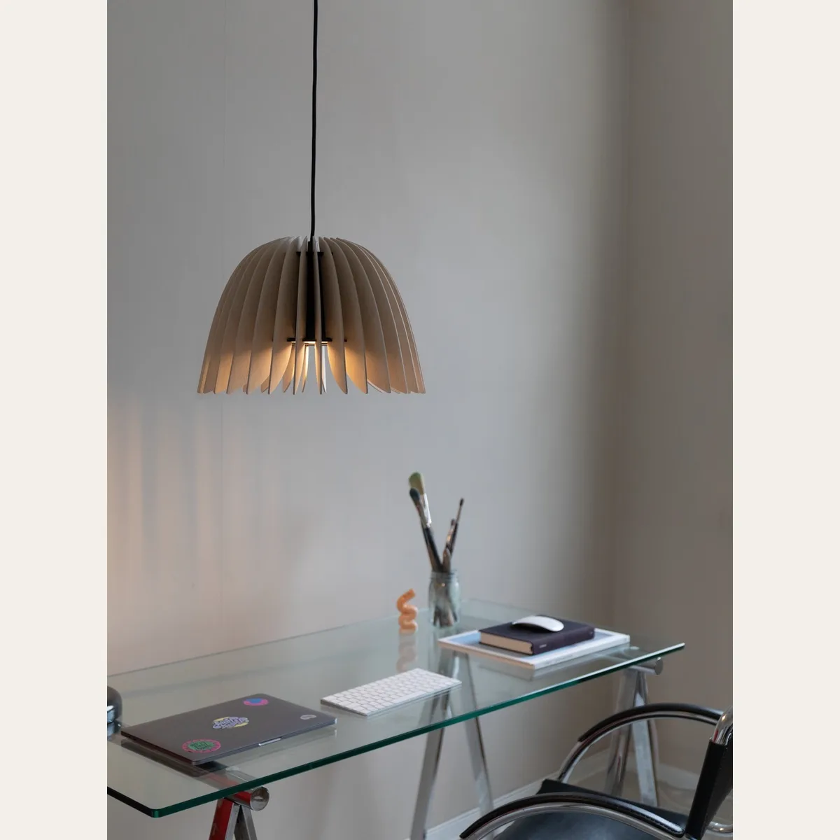Verna Pendant