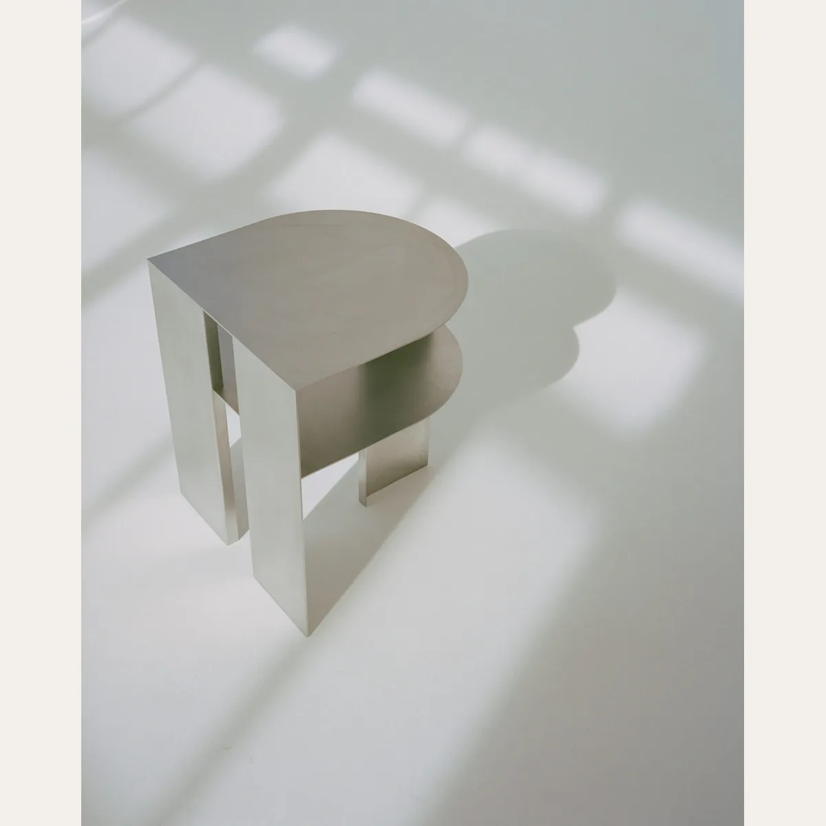 Rand Side Table