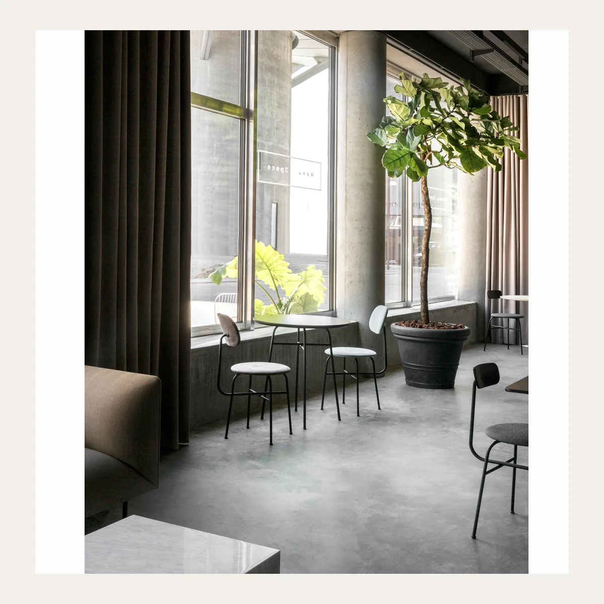 Стул MENU Afteroom Dining Chair Plus