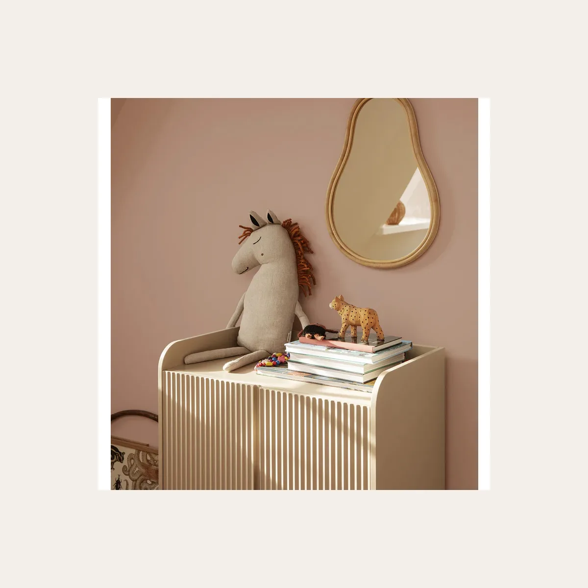 Sill Cupboard Low