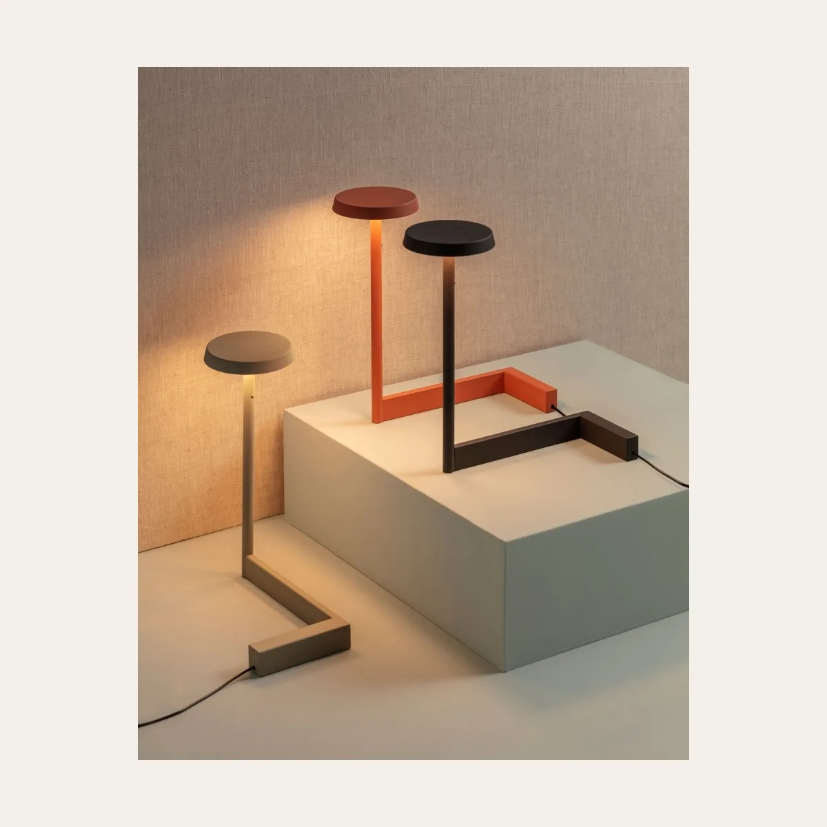 Настольный светильник Vibia Flat 5970
