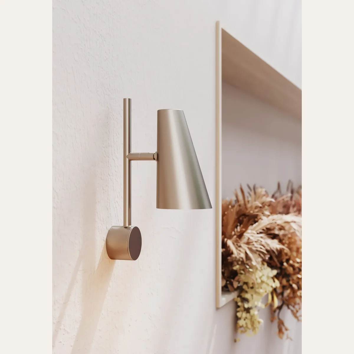 Cono wall lamp
