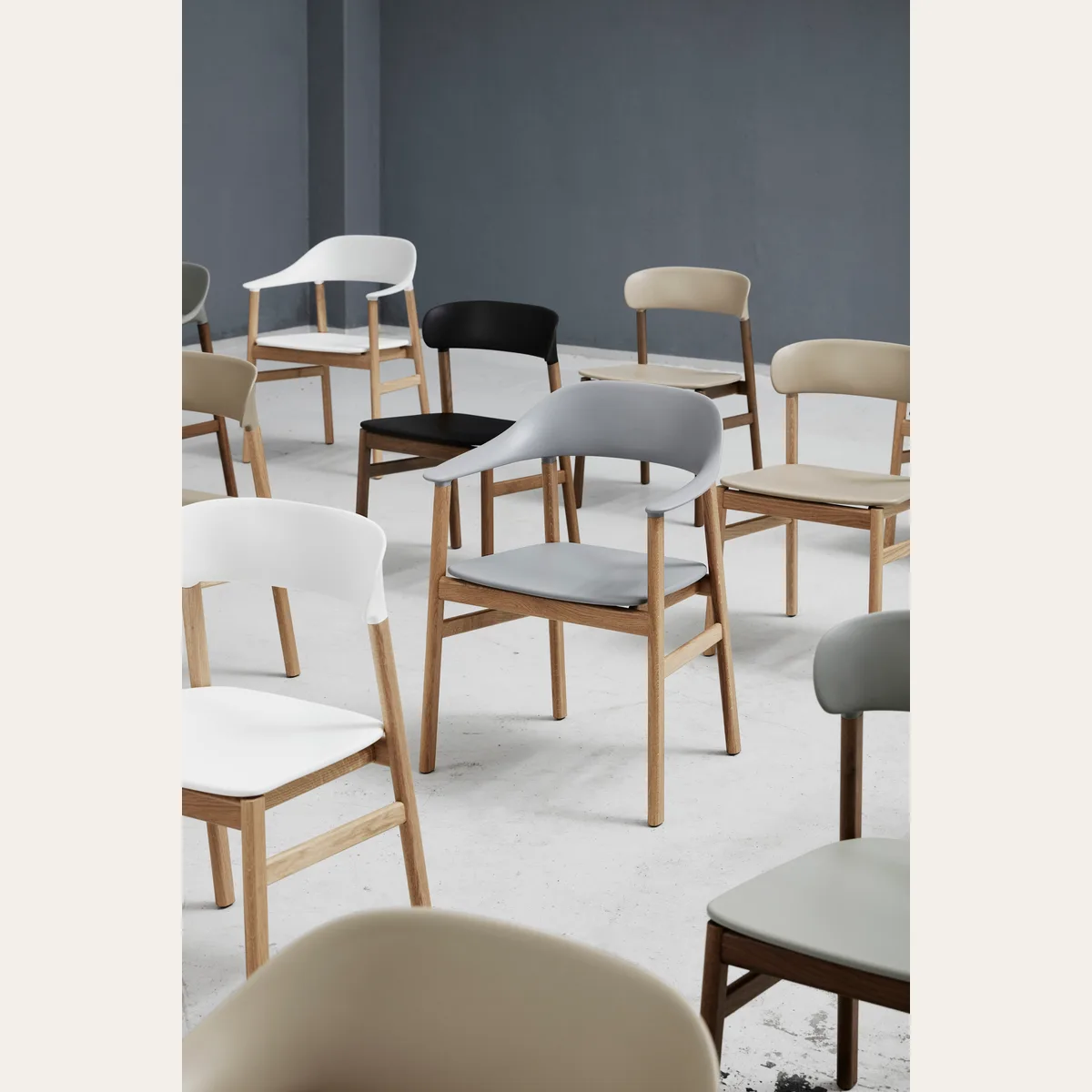 Стул Normann Copenhagen Herit