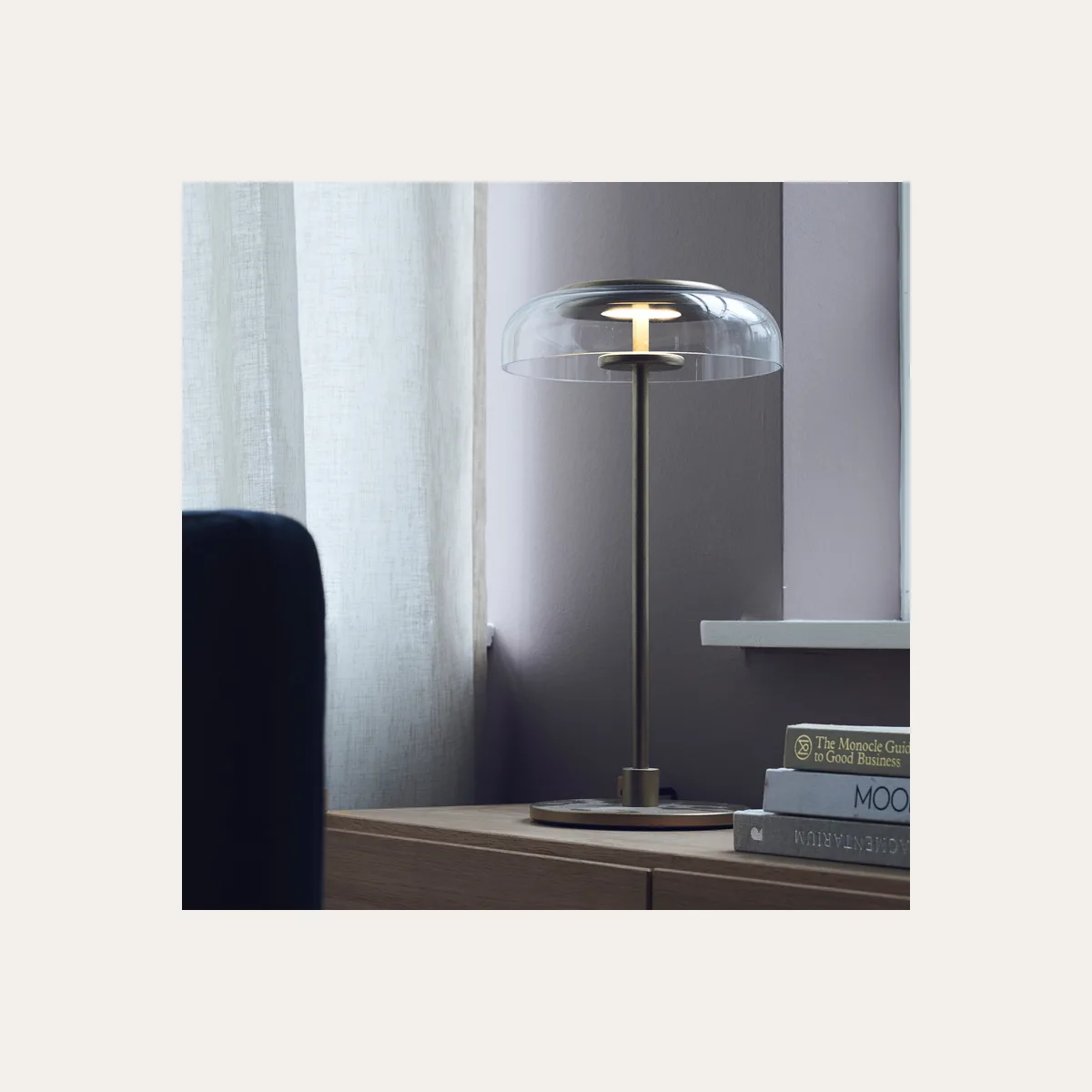 Настольный светильник Nuura Blossi table
