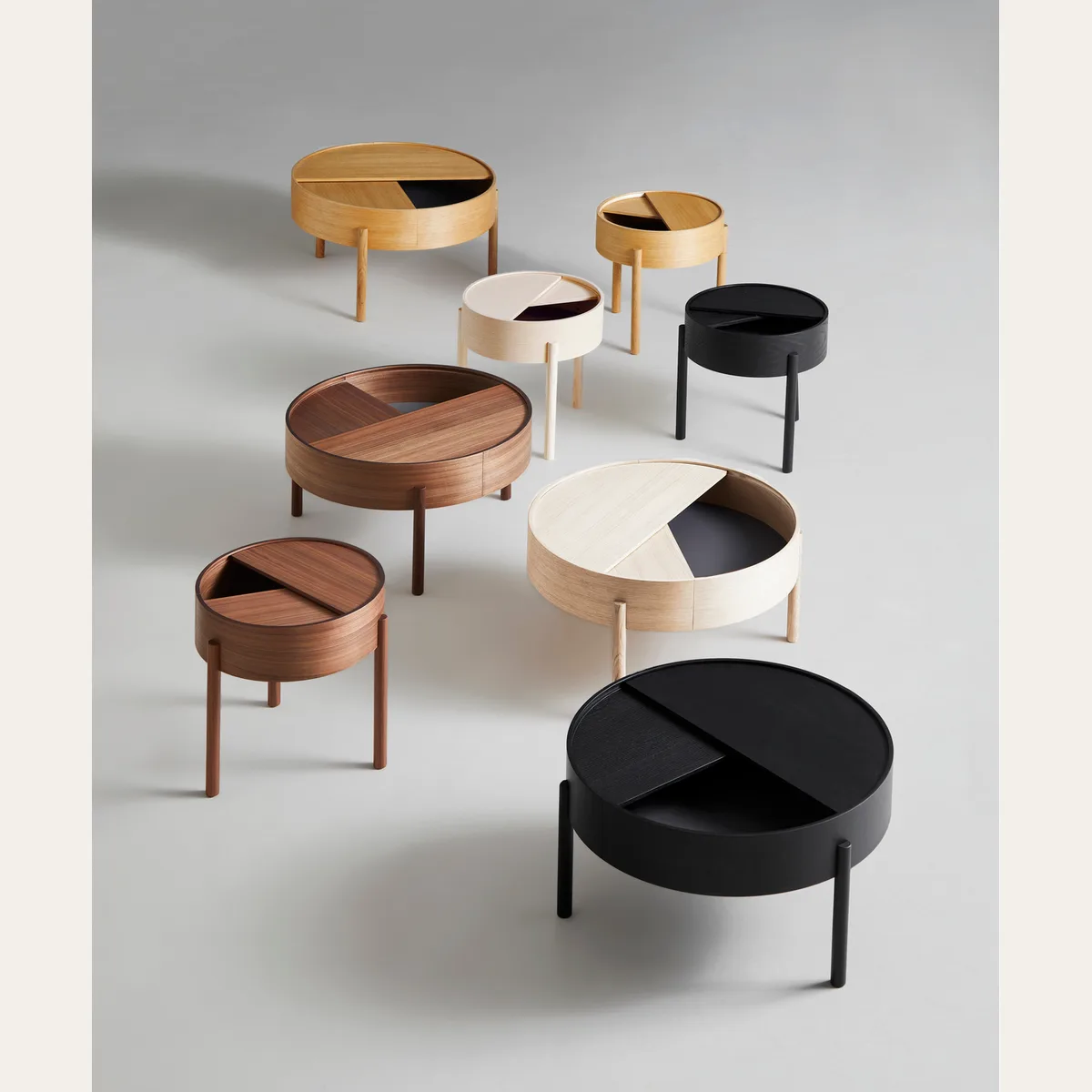 Журнальный столик WOUD Arc coffee table