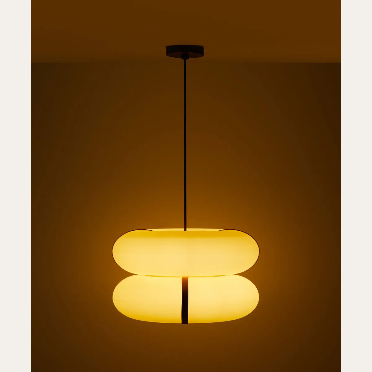 Bolina pendant