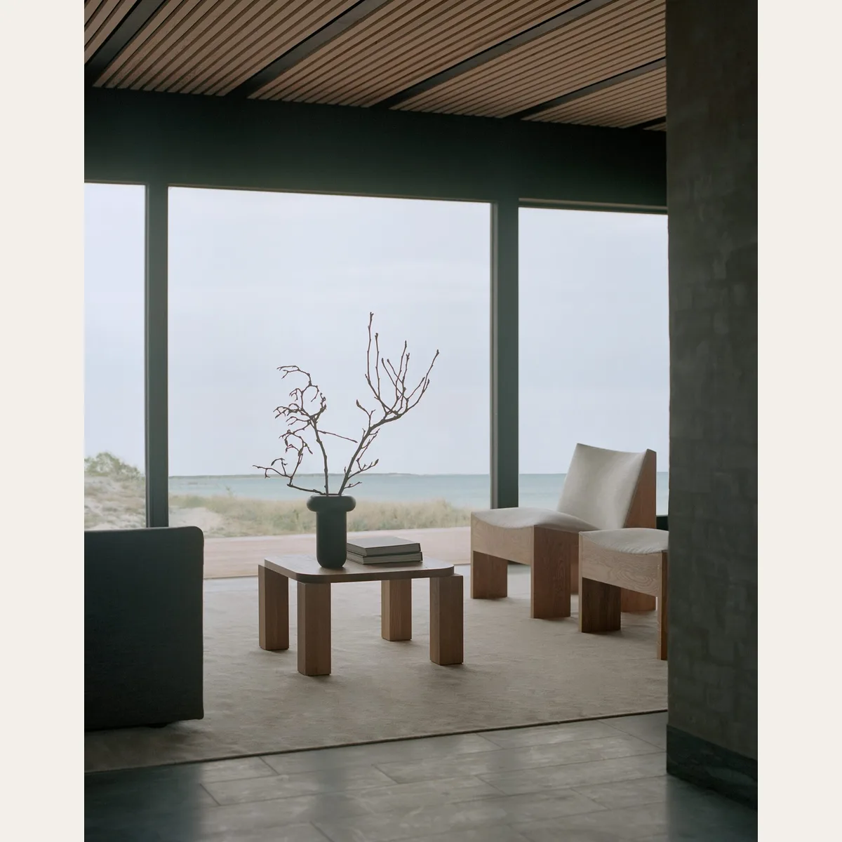 Tenon Lounge Chair