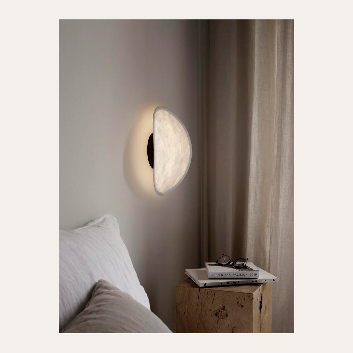 Настенный светильник New Works Tense Wall Lamp