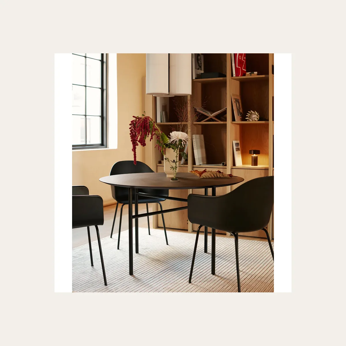 Snaregade Table