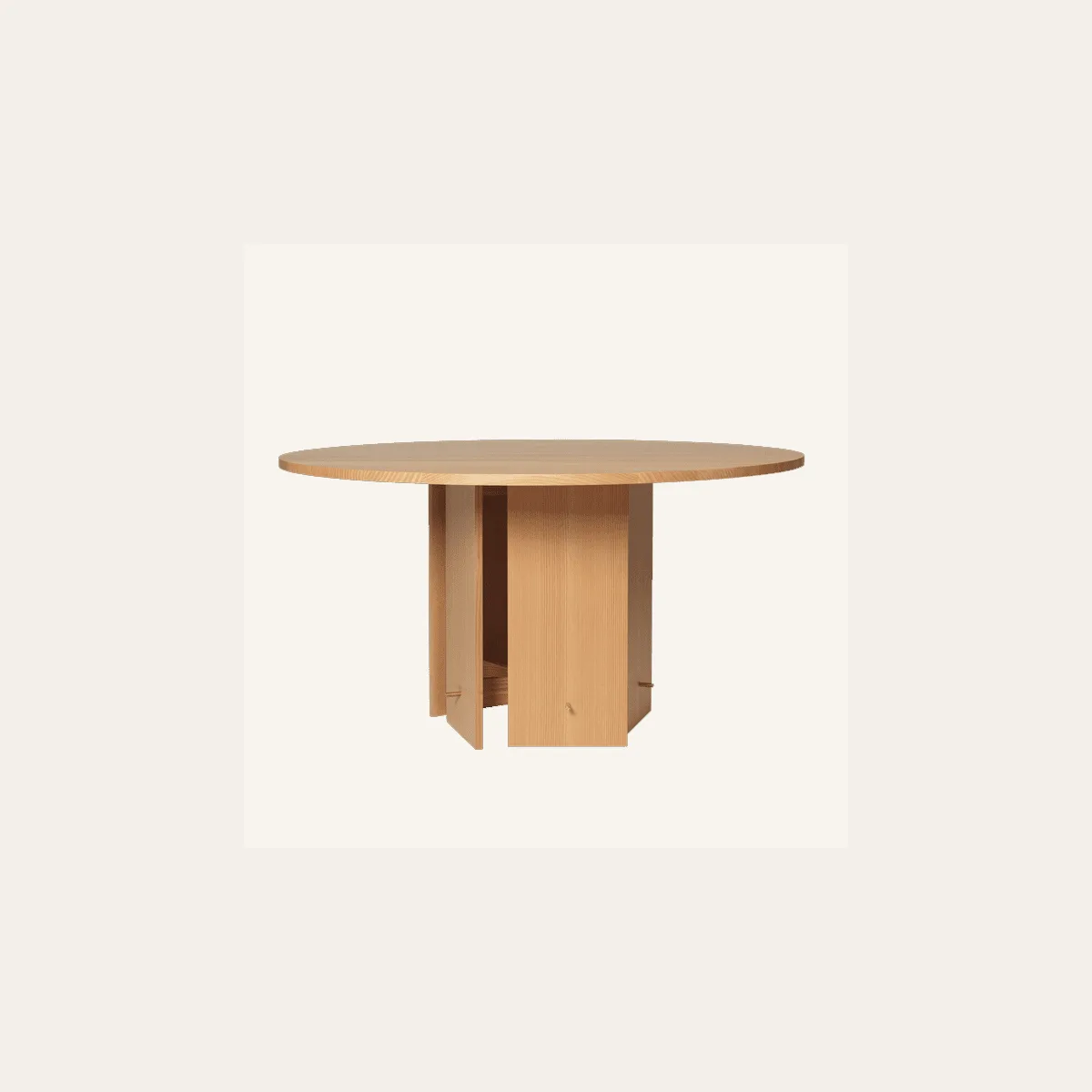 Aukko Dining Table