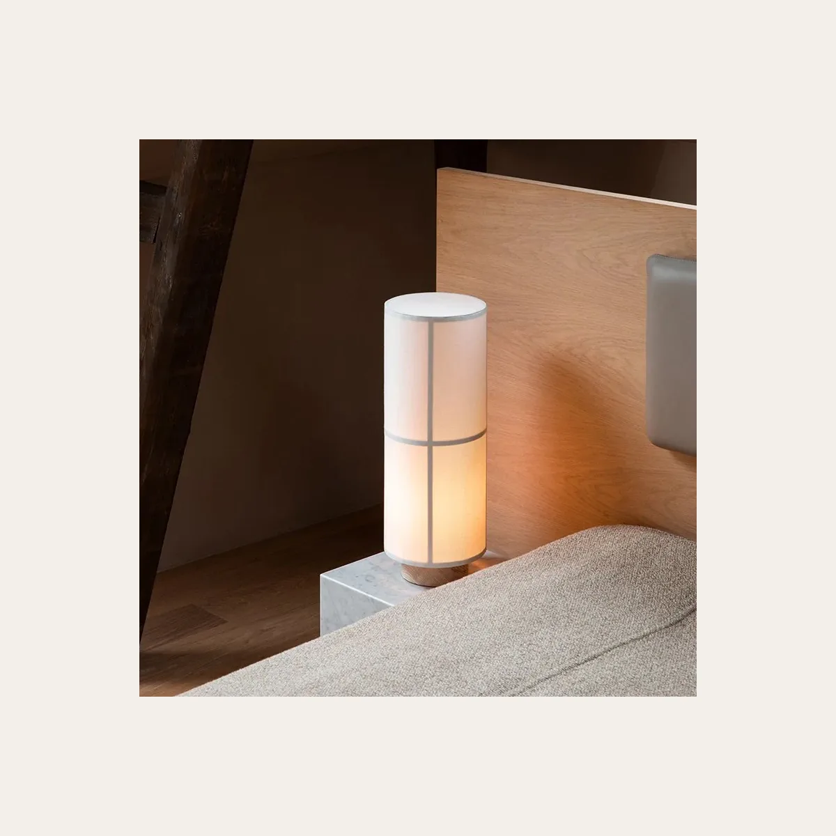 Настольный светильник MENU Hashira Table Lamp