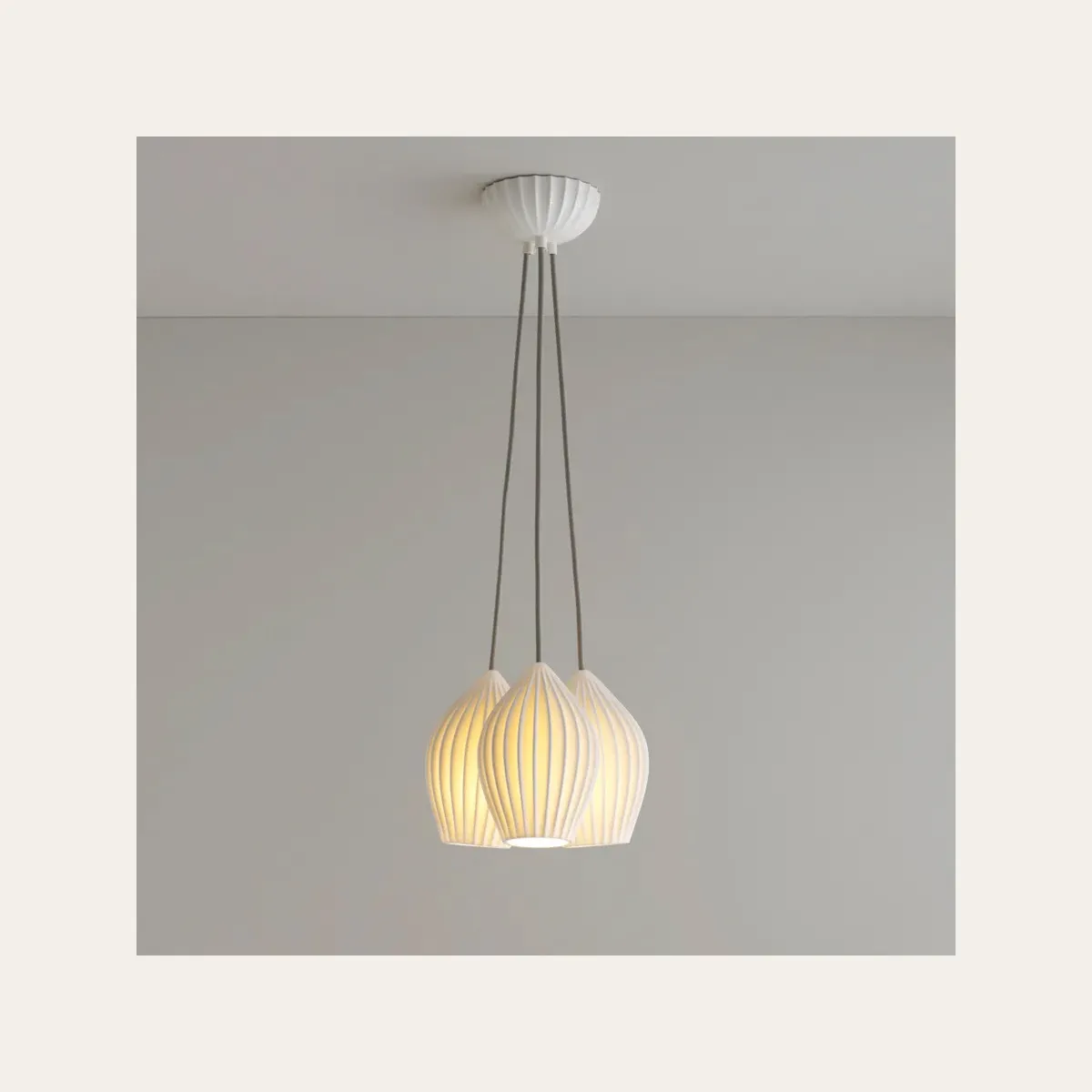 Fin Pendant 3