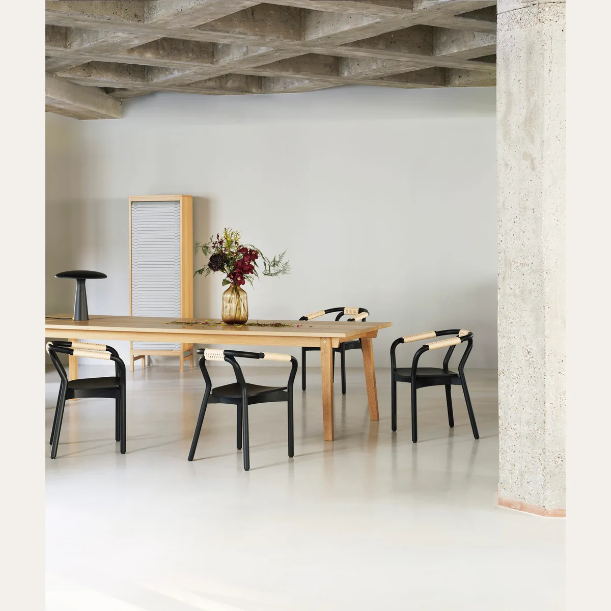 Стул Normann Copenhagen Knot