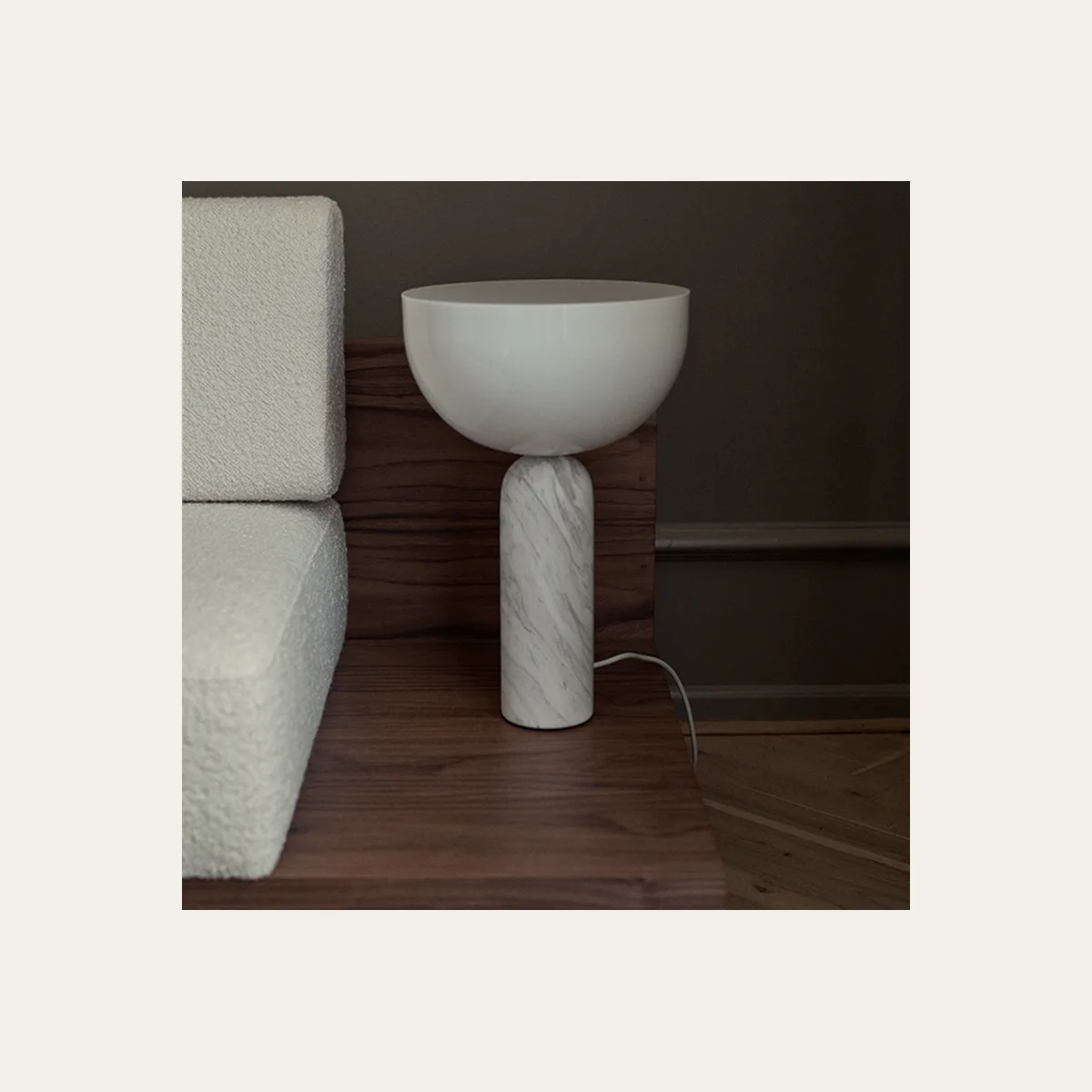 Настольный светильник New Works Kizu Table Lamp