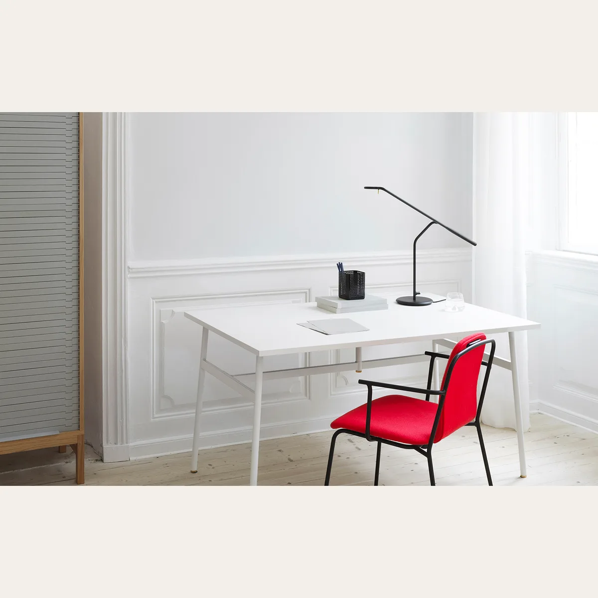 Настольный светильник Normann Copenhagen Flow